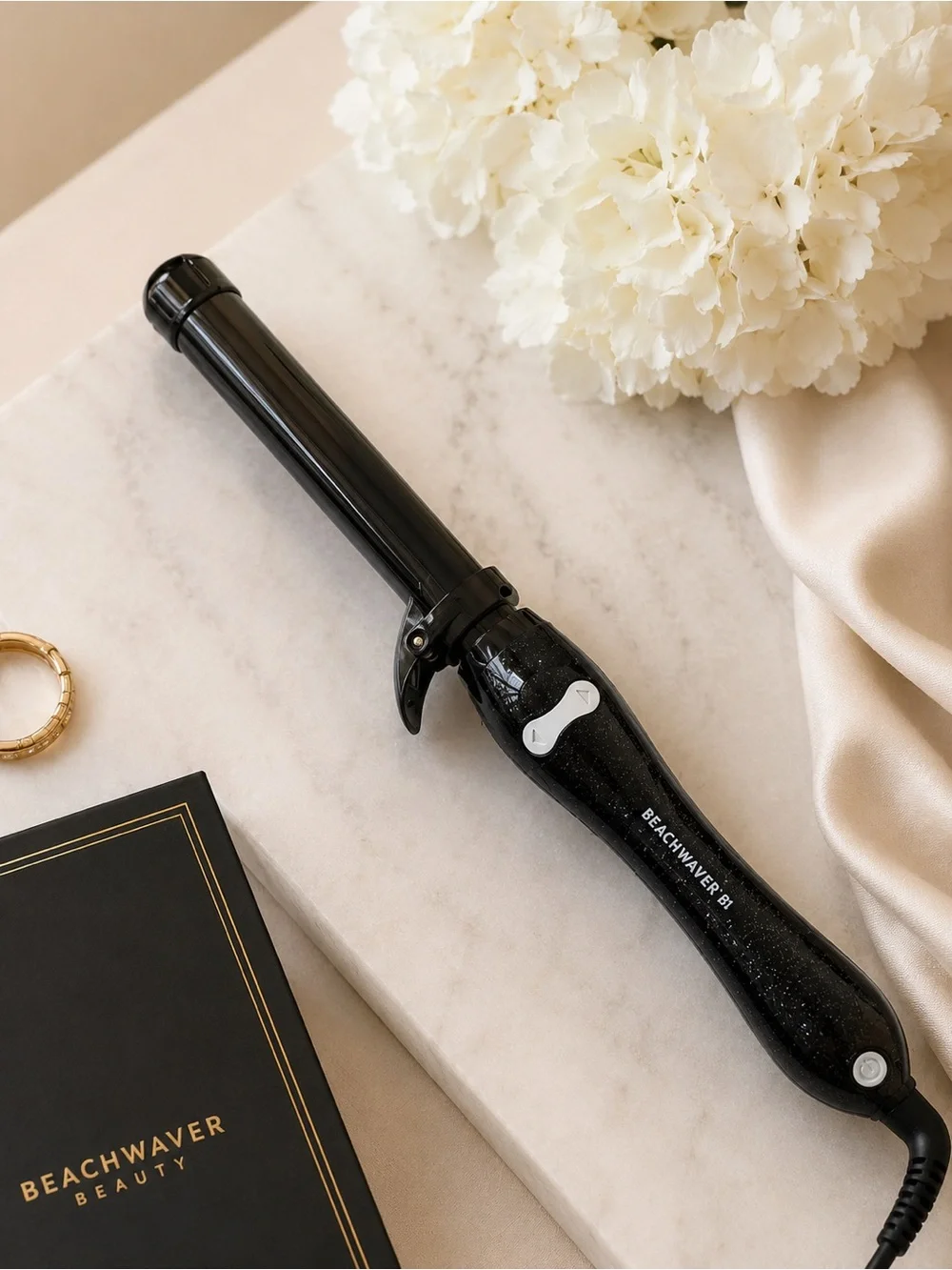 The Beachwaver Co. Beachwaver B1 Rotating Curling Iron - Black